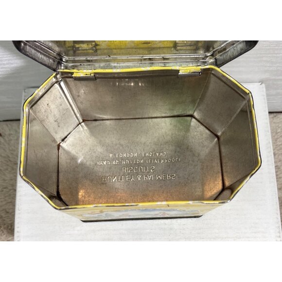 Vtg Huntley & Palmers Biscuit Tin Victorian Fishing Scene Octagonal Yellow MCM - Picture 8 of 13